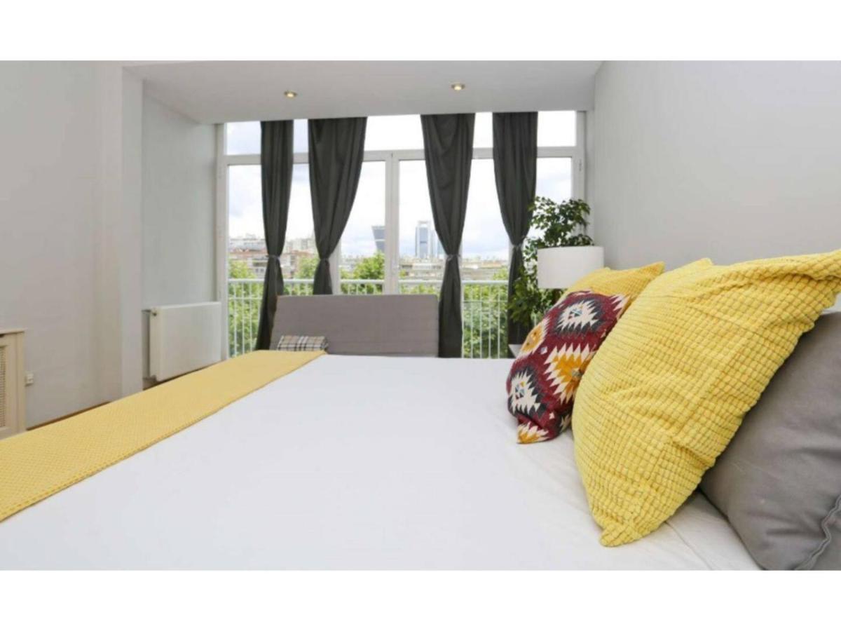 Madrid Views Apartment Exterior photo